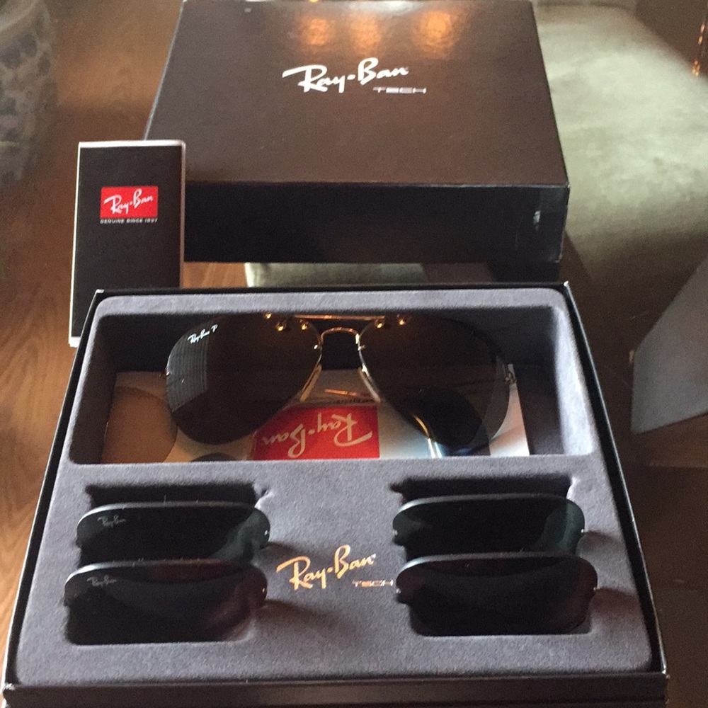 Ray-Ban Aviator sunglasses